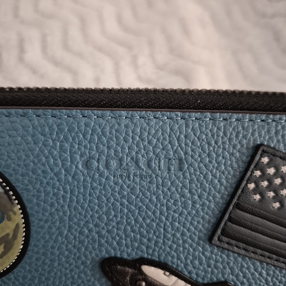 Coach X NASA w/  Space Patches  River Blue Zippered Accordion Wallet 30422 - Picture 3 of 14
